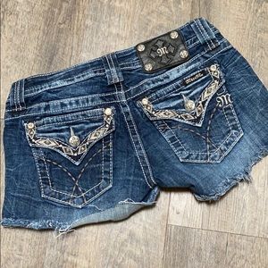 Miss me shorts size 26
